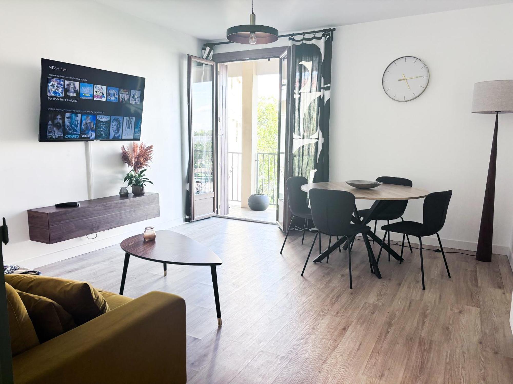 Appartement 79M2 Proche Airbus Tout Confort Lumineux 2 Chambres, 1 Bureau Colomiers Luaran gambar